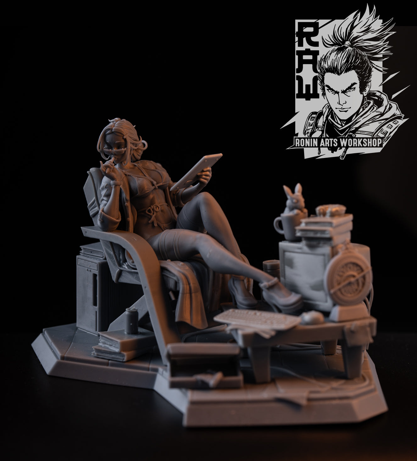 Resin Miniature - Suchin Pin Up