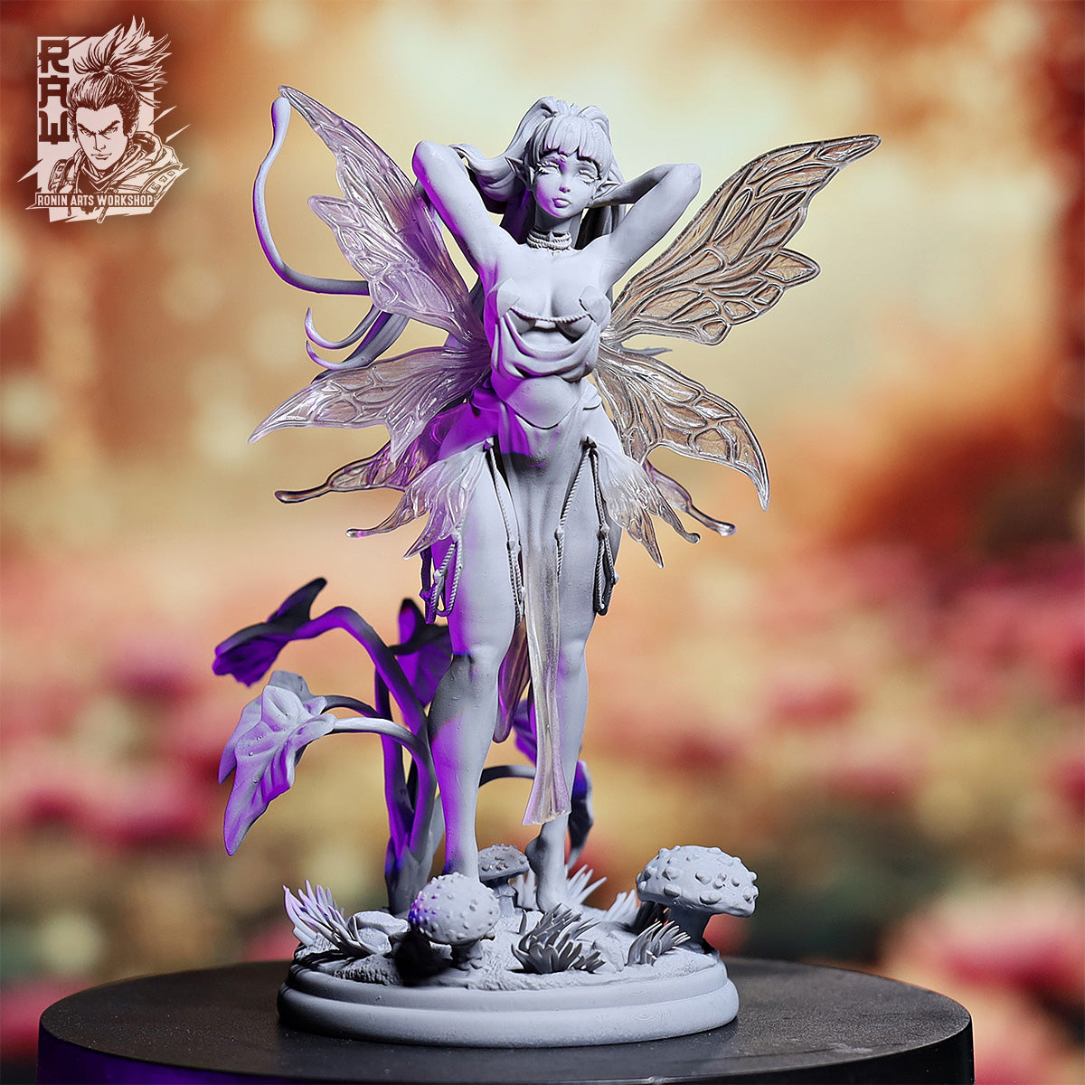Resin Miniature - Lynetta - Fairy Pin-Up