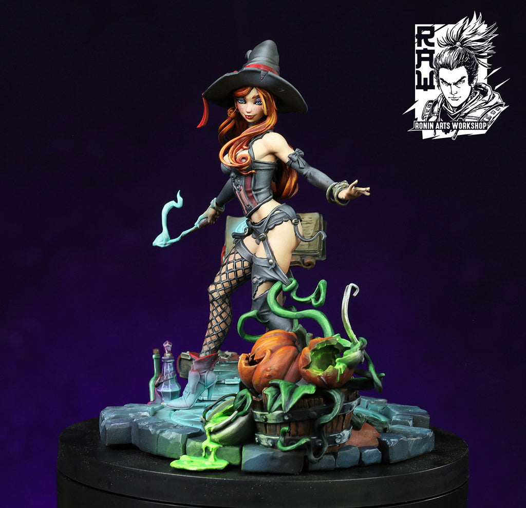 Resin Miniature - The Pumpkin Witch