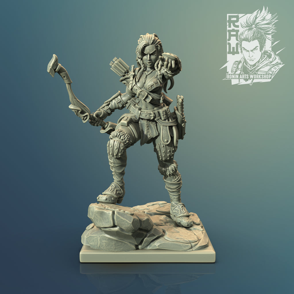 Resin Miniature - Nadia The Lycan Pathfinder - Dual Form Mini