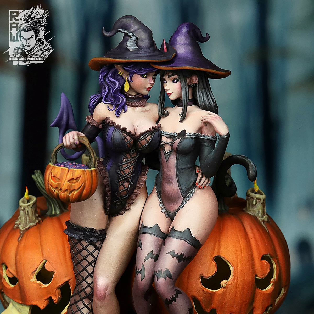 Resin Miniature - Prywinko and Kittew - Halloween Witches Pin-Up